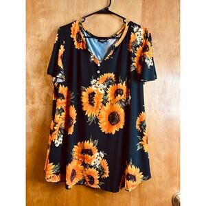 Tralilbee Plus Size Sunflower Short Sleeve Blouse Size 3X